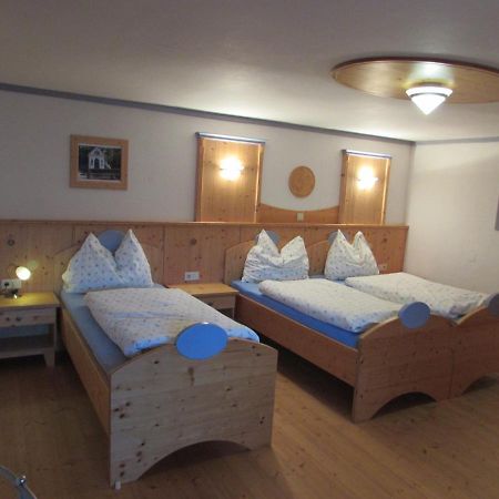Arkadenhof Fam. Schneider Bed & Breakfast Eichenbrunn Exterior foto