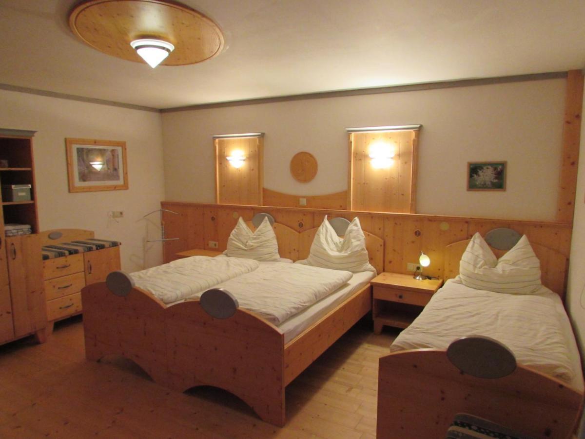 Arkadenhof Fam. Schneider Bed & Breakfast Eichenbrunn Exterior foto